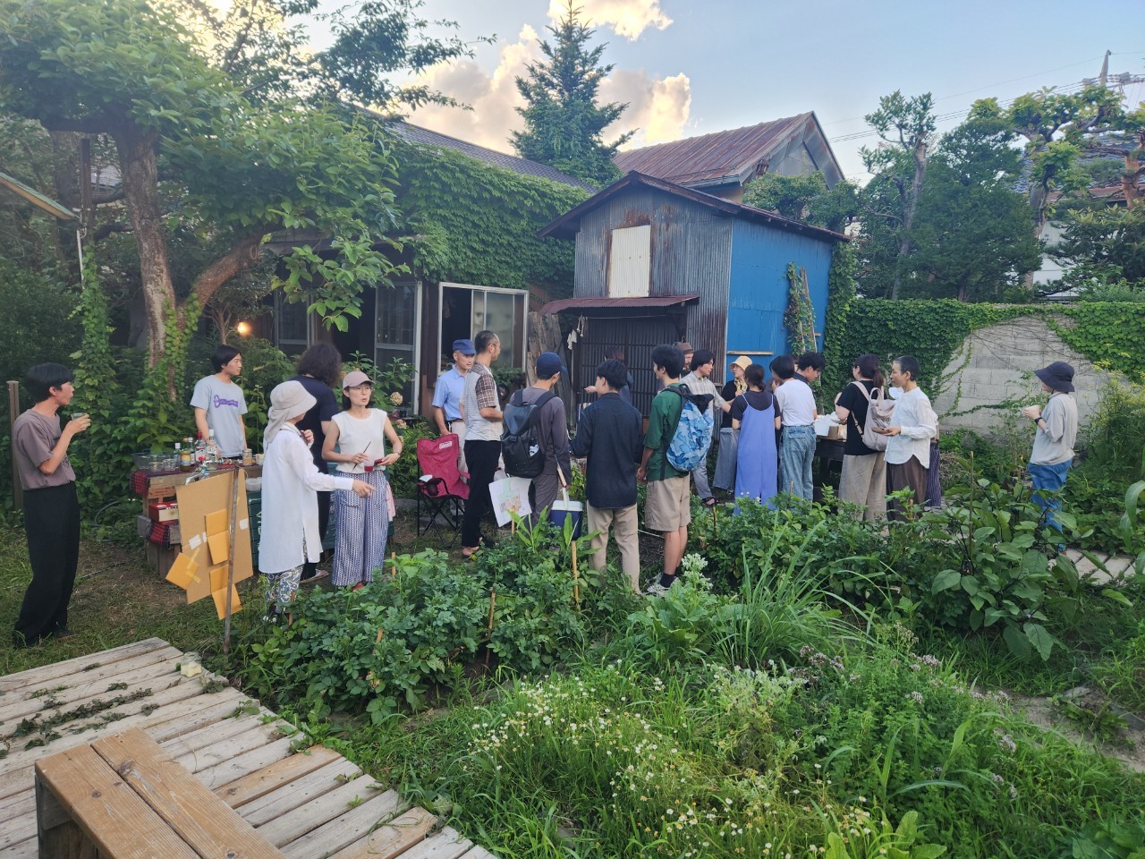 ラ・ランコントルの裏庭